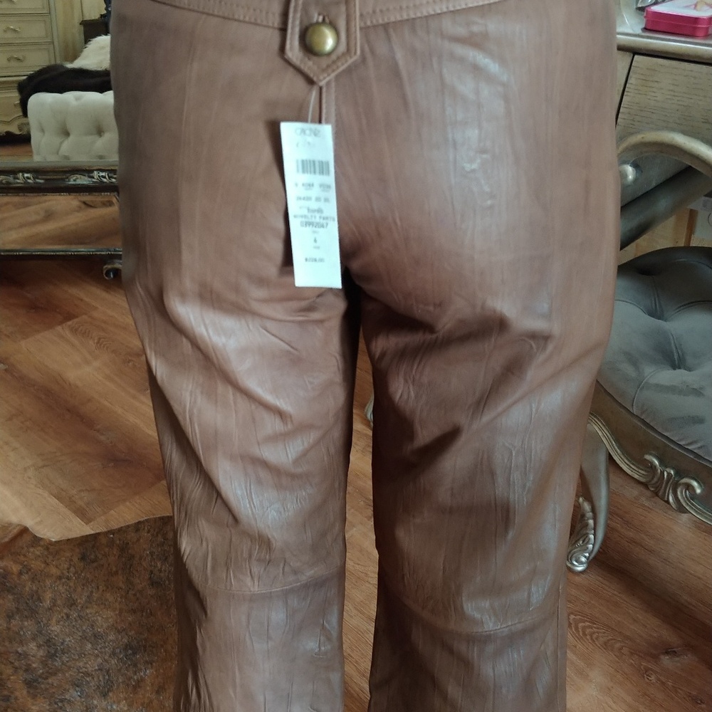 Cache leather capris - Picture 2 of 3